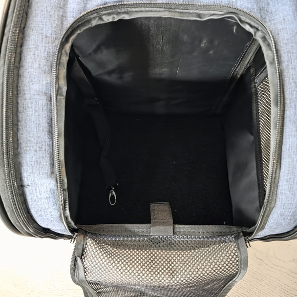 Travel carrier for animals - Picture 2 of 8